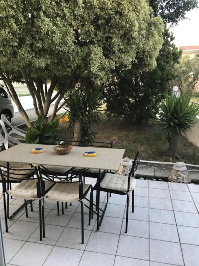 里科索翁Filippos House公寓 外观 照片